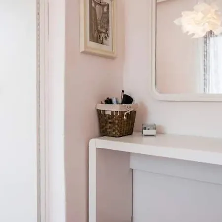 Anna's Beautiful * Chania (Crete)