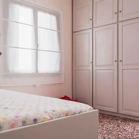 Anna's Beautiful Chania (Crete)