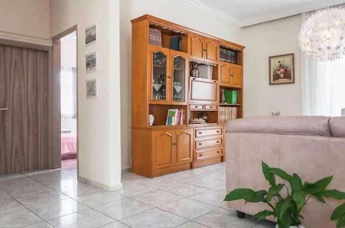 Anna's Beautiful Chania (Crete)