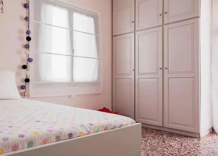 Anna's Beautiful Hanya